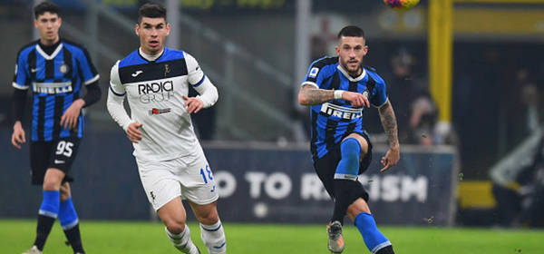 MILAN, ITALY - JANUARY 11:  Stefano Biraghi  of FC Internazionale in action during the Serie A match between FC Internazionale and Atalanta BC at Stadio Giuseppe Meazza on January 11, 2020 in Milan, Italy.  (Photo by Claudio Villa - Inter/Inter via Getty Images)